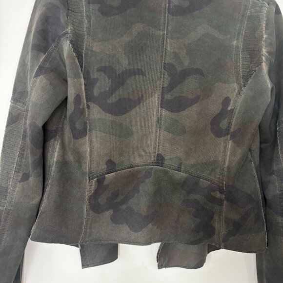 Marrakesh for Anthropologie green camo sueded moto jacket. Size Small - Picture 6 of 8